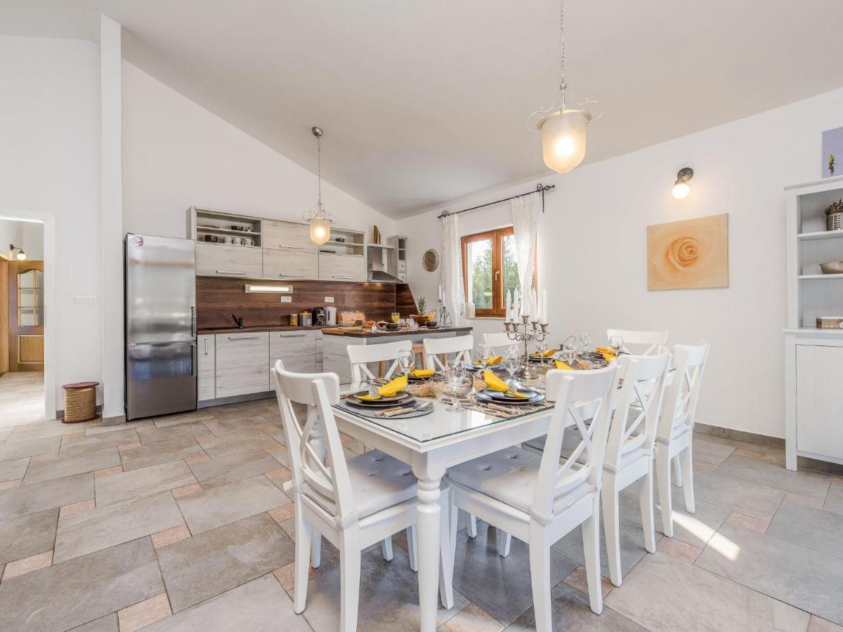 Holiday Home Velebit By Interhome Rovanjska Exterior photo