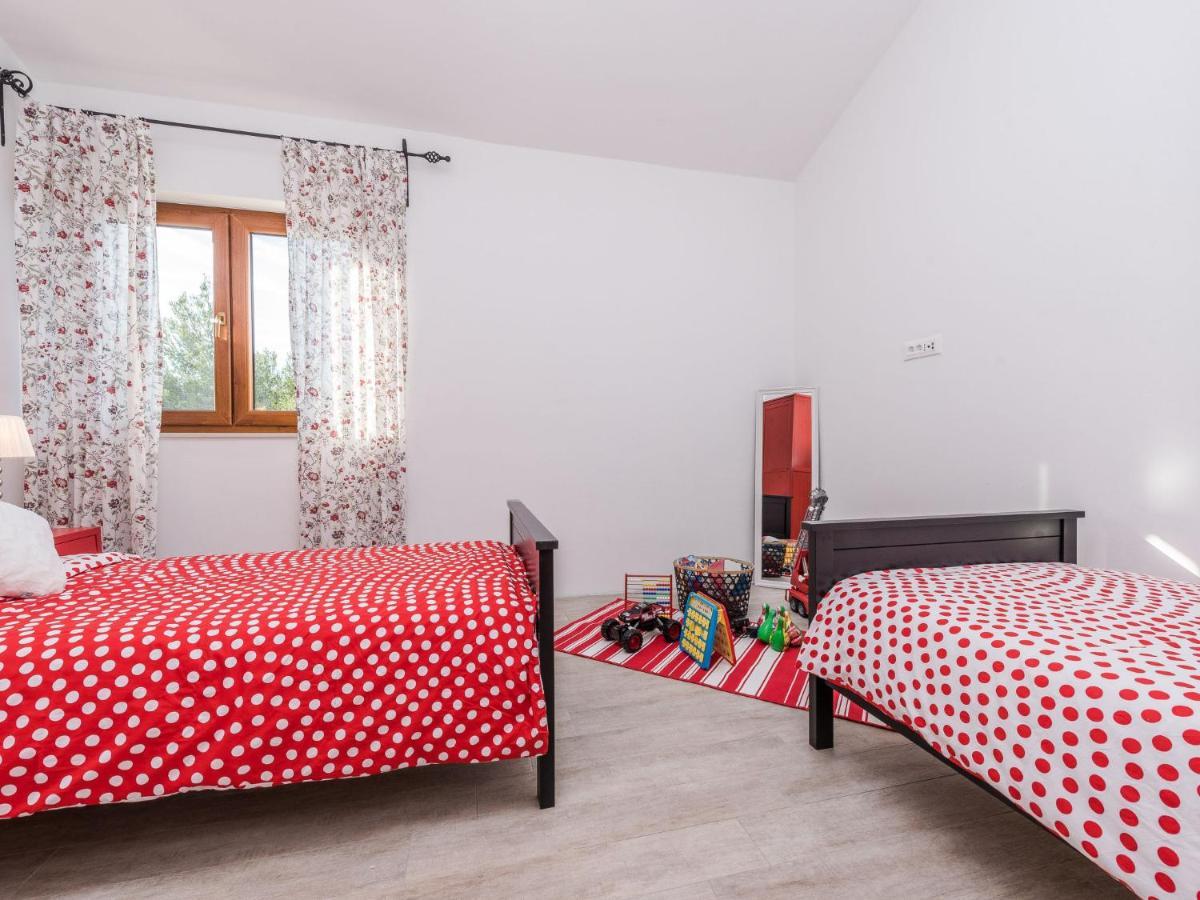 Holiday Home Velebit By Interhome Rovanjska Exterior photo